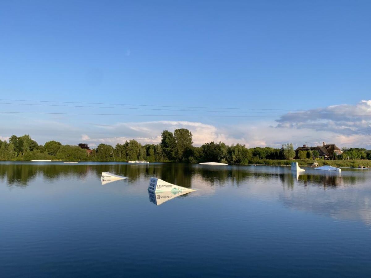 Ferienhaus Ella Am See Aurich Exterior photo